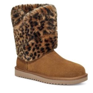 NWOT Koolaburra by UGG Dezi short cheeta sherpa lining boots. Size 6.